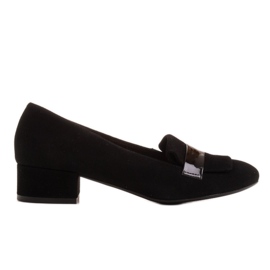 Radoskór Chaussures femmes noires classiques pour un pied plus large le noir