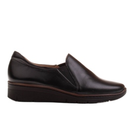 Radoskór Des chaussures confortables pour un pied plus large sur une semelle légère le noir