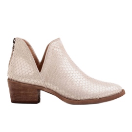 Marco Shoes Bottines en daim naturel avec une coupe en V doré