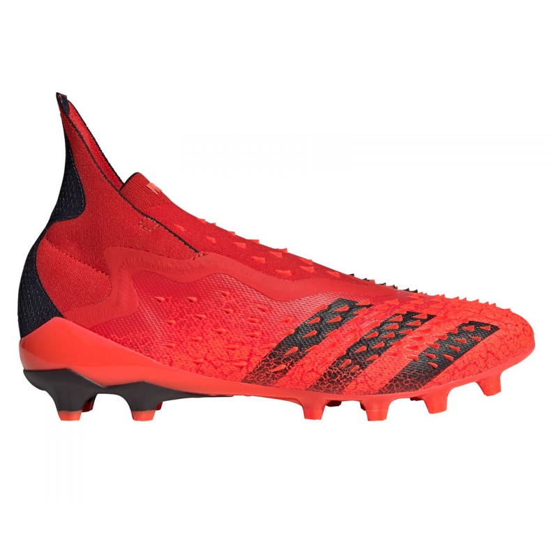 Chaussures de foot Adidas Predator Freak + Ag M FY8427 rouge rouge