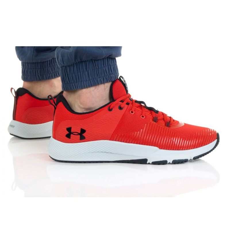 Under Armour Charged Engage M 3022616-600 rouge Under Armour Charged Engage M 3022616-600 rouge