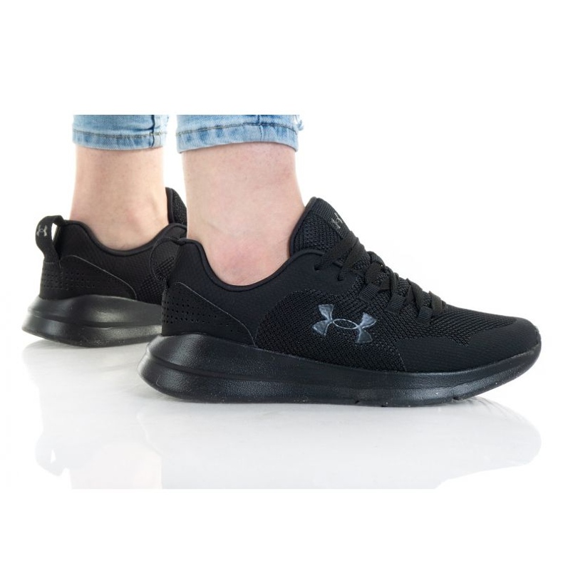 Chaussures Under Armour W Essential W 3022955-002 le noir