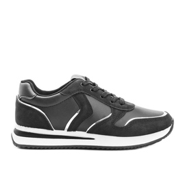 Baskets noires avec détails Delta métalliques