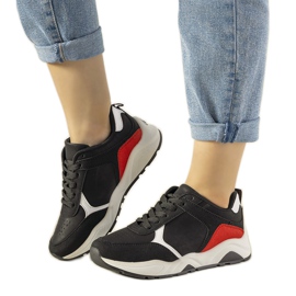 Baskets noires avec empiècements Training rouges
