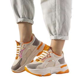 Baskets blanches avec inserts holographiques Freedom orange