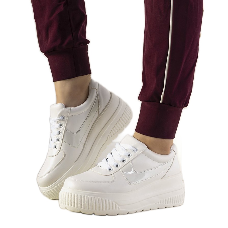 Baskets de sport blanches à semelle haute Challenge Baskets de sport blanches à semelle haute Challenge