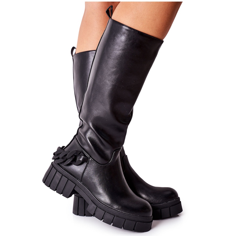 Bottes hautes noires avec chaîne démontée le noir