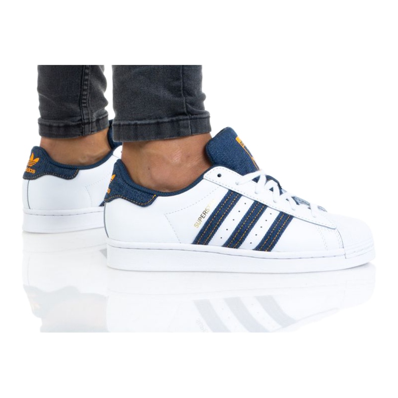 Chaussures adidas Superstar Jr H04025 blanche bleu marin Chaussures adidas Superstar Jr H04025 blanche bleu marin