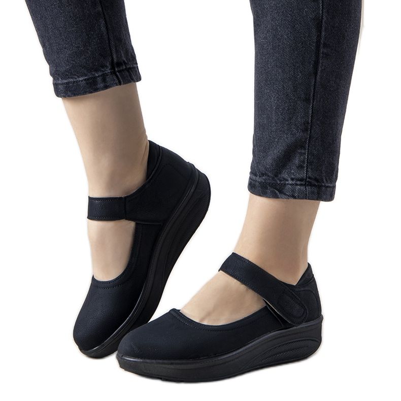 Chaussures noires sur semelle épaisse Lumen le noir