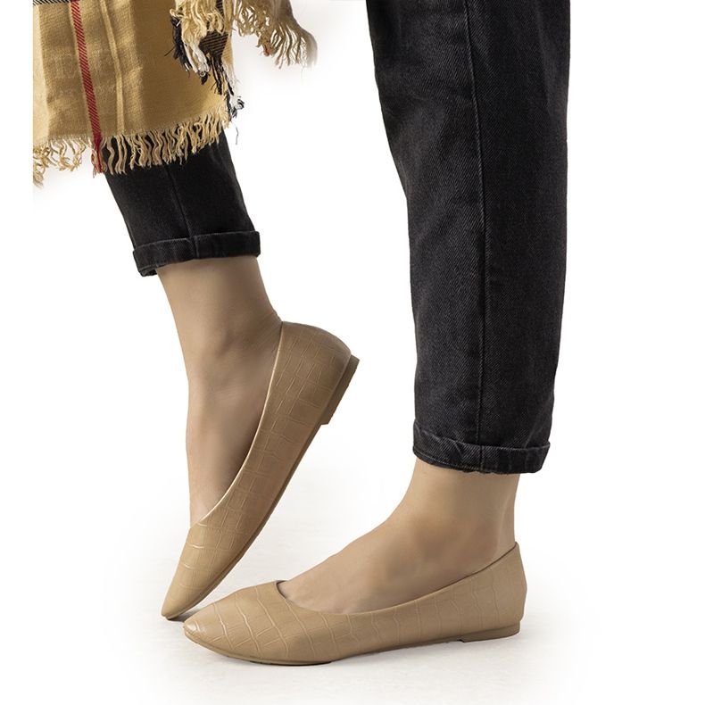 Ballerines beiges motif peau de crocodile Camilia