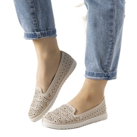 Mocassins beiges à motif Loretta ajouré