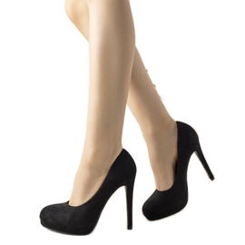 Escarpins noirs sur le talon Ultimate