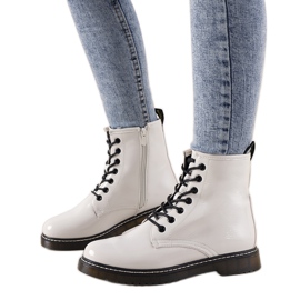 Bottines femme Peve laquées blanches