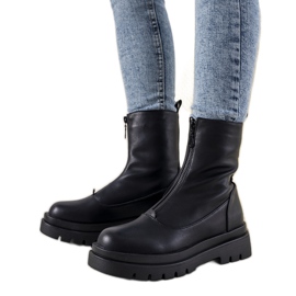 Bottines noires sur semelle montante Cowber
