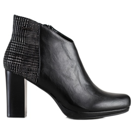 SHELOVET Chaussons Courts Sur Un Poteau noir