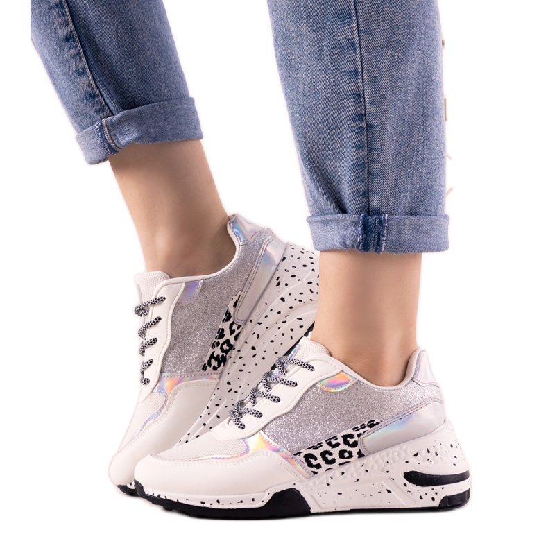 Baskets blanches avec inserts holographiques Manitoba argent