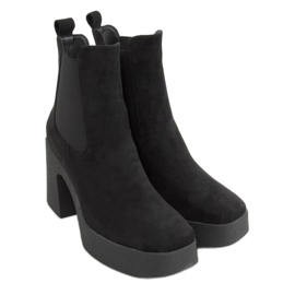 Boots sur talon caoutchouc noir ST-62P Noir le noir