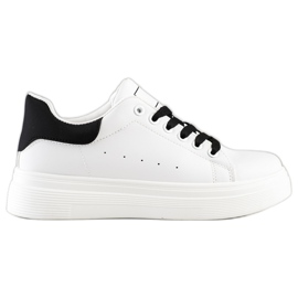 Ideal Shoes Baskets blanches classiques