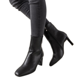 Bottines noires à talons étroits Elementary le noir