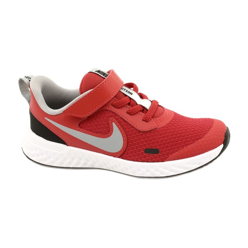 Chaussure Nike Revolution 5 (PSV) Jr BQ5672-603 rouge Chaussure Nike Revolution 5 (PSV) Jr BQ5672-603 rouge