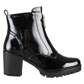 Bestelle Bottes en cuir verni noir