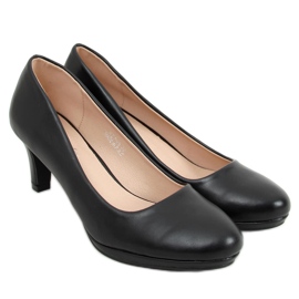 Escarpins noirs sur la plateforme noire KZ599 Black