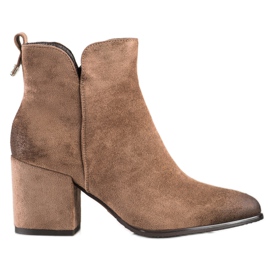 Bottines à talons en daim de VINCEZA beige brun