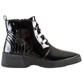 S. BARSKI Boots laquées sur la plateforme S.BARSKI noir