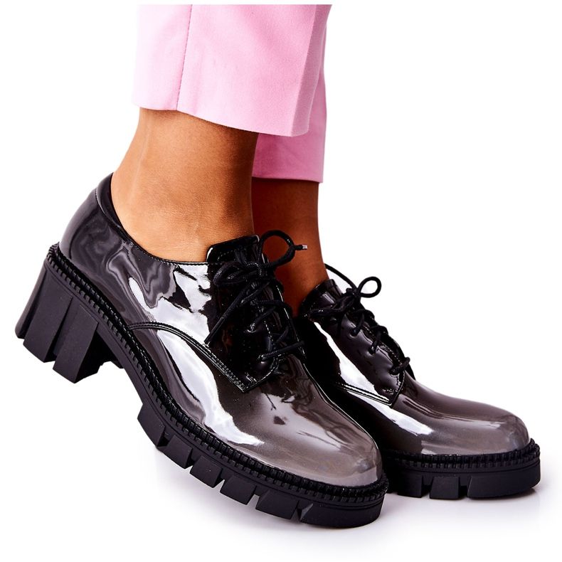 S.Barski Chaussures Mosa laquées et nouées noires et grises le noir