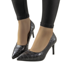 Escarpins noirs sur talon aiguille Byatt le noir