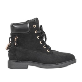 Bottes noires avec un cadenas de Jessie le noir