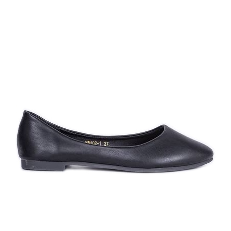 Ballerines noires au nez d'amande Baleria le noir