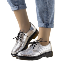 Richelieus argent à motif peau de crocodile Flaure Richelieus argent à motif peau de crocodile Flaure