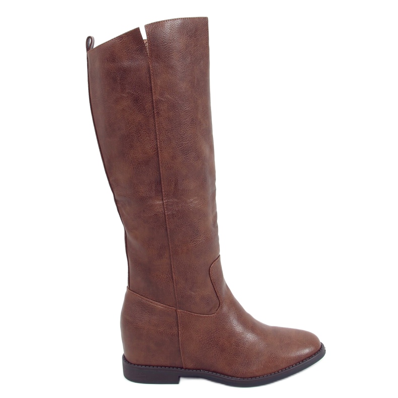 Bottes marron HQ243 Camel sur un coin caché brun