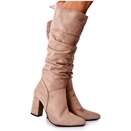 Vinceza Bottines Dorelle En Daim Beige Sur Une Barre