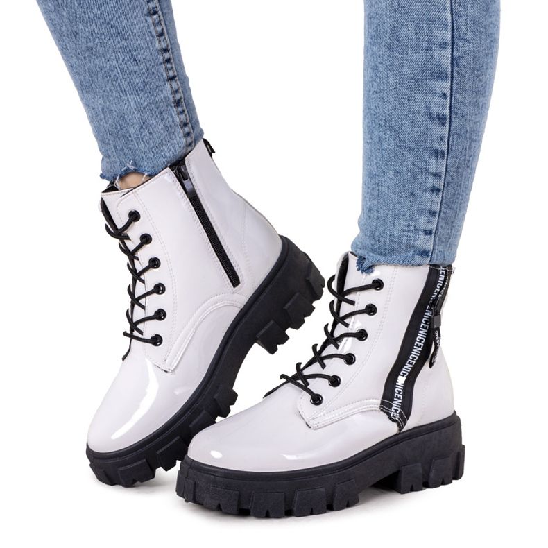 Bottines laquées blanches Brisette