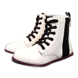 Bottes laquées isolées Jr EVE327B blanc blanche