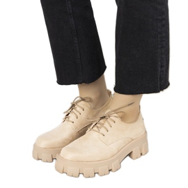 Chaussures beiges à semelle épaisse Melisande Chaussures beiges à semelle épaisse Melisande