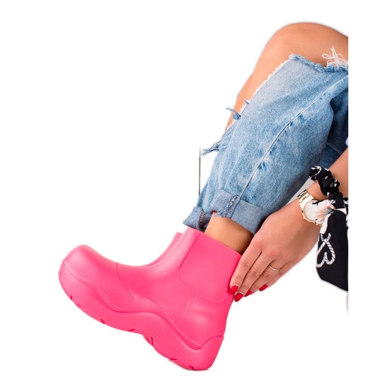 TRENDI Galoches sur la plateforme de la mode rose