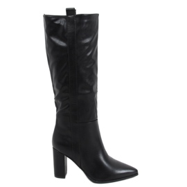 Bottes noires sur un talon stable RB49P Noir