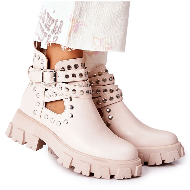 PG1 Travailleurs avec Jet sur une plate-forme Vernelle beige PG1 Travailleurs avec Jet sur une plate-forme Vernelle beige