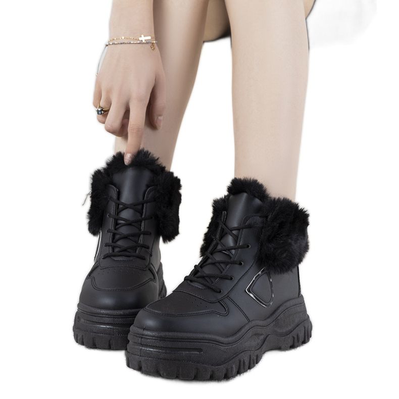 Baskets noires avec fourrure Doreen le noir
