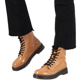 Bottes orange, bottes, type Publia