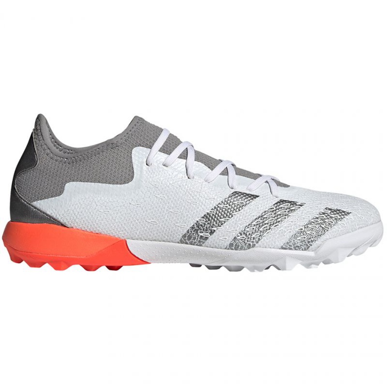 Chaussures de foot Adidas Predator Freak.3 L Tf M FY6292 blanc, blanc, gris / argent blanche
