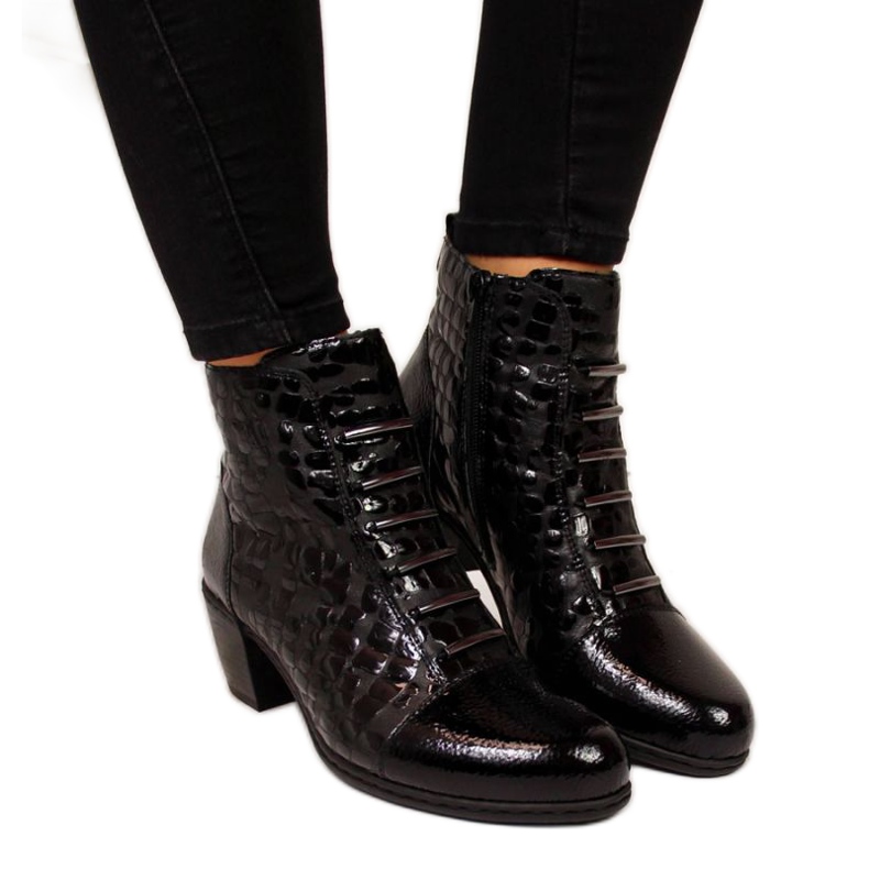 Bottes en cuir sur un bloc Rieker W Y2162-01 noir le noir