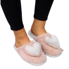 Maison chaussons avec un coeur News W EVE332A rose