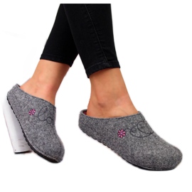 Chaussons avec broderie Panto Fino W INT1632 gris