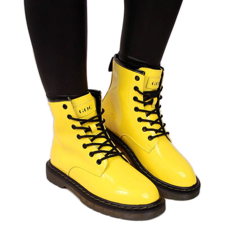 Boots cuir laqué Goe W II2N4054 jaune
