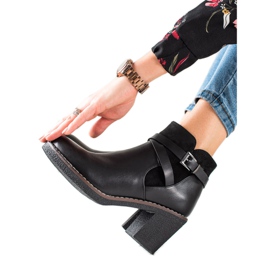 TRENDI Bottes noires décontractées