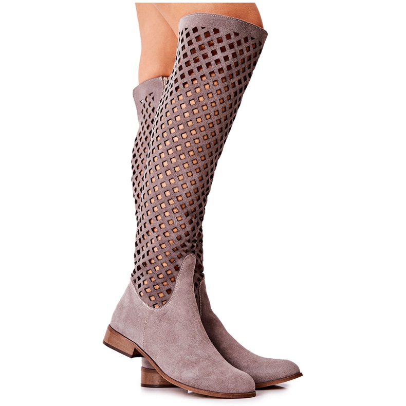 PA2 Bottes en daim à motif ajouré Pointe marron clair brun